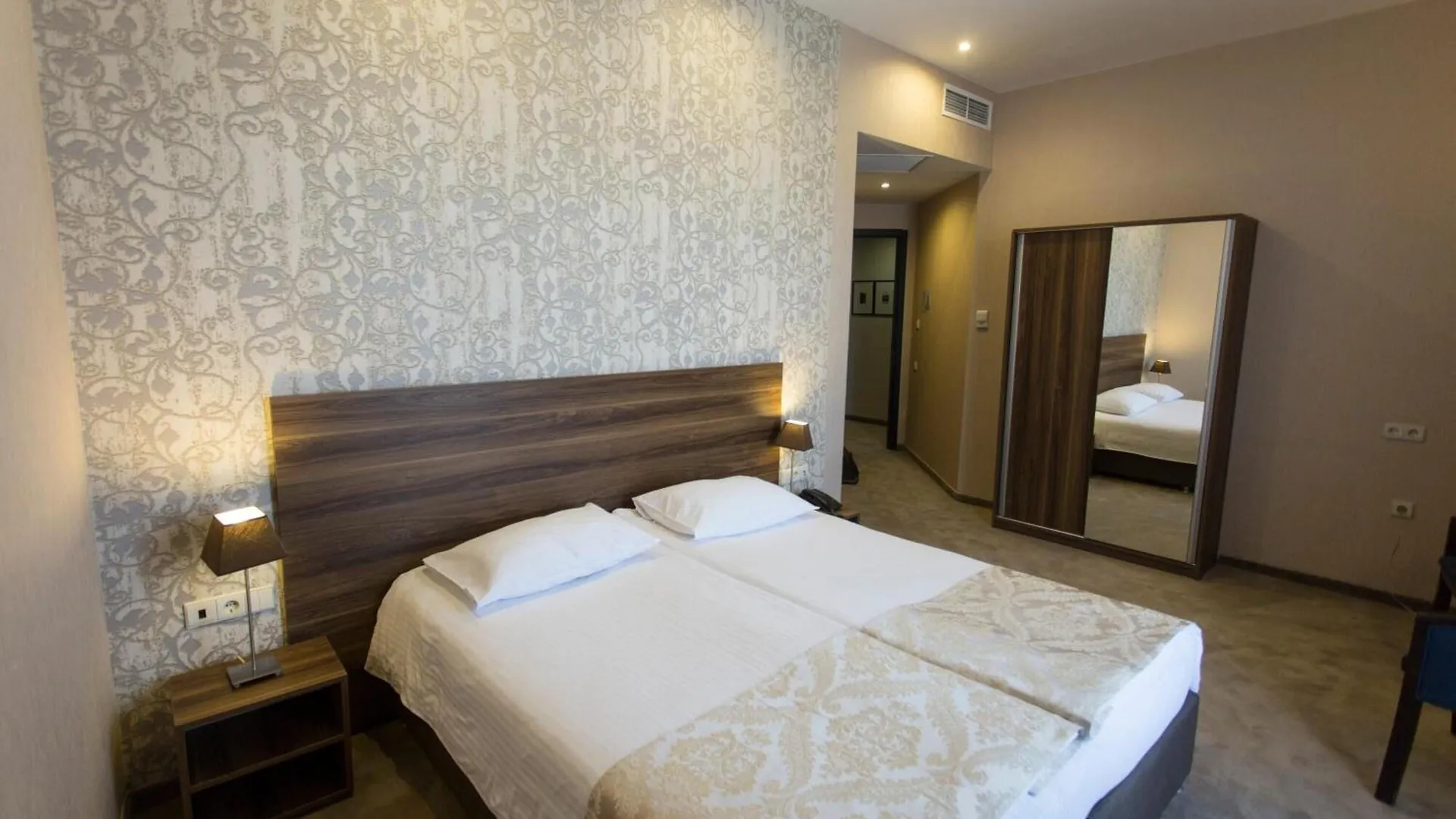 Old Meidan Tbilisi By Urban Hotels